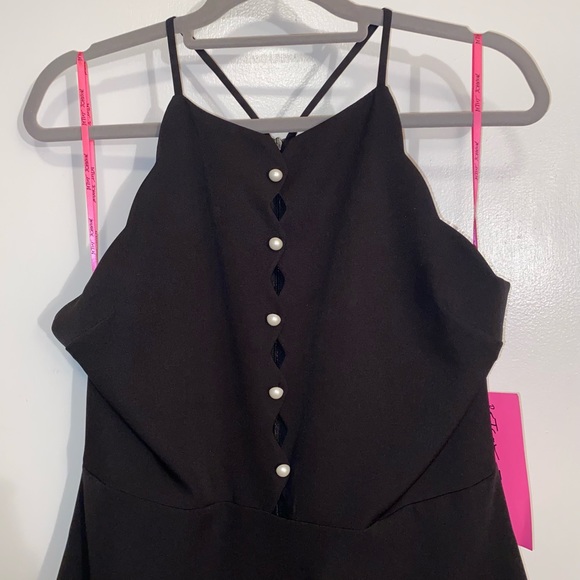 NWT: Betsey Johnson Women's Scalloped Halter Mini Dress W/ Pearl Buttons Size 10 - Picture 2 of 9